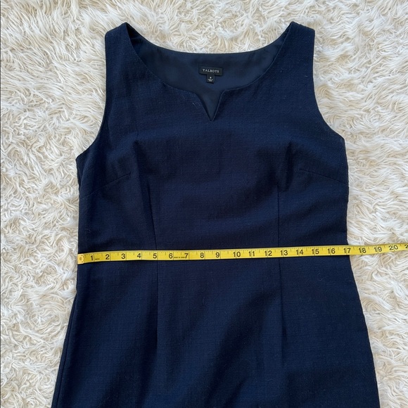 Talbots navy blue beaded embroidered fish sheath dress 8 - Picture 14 of 14